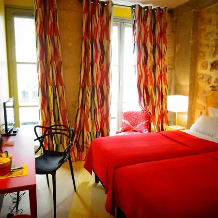 Hotel Prince De Conti 3*