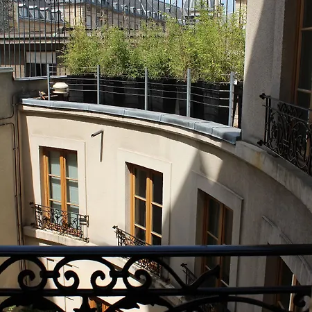 Du De Conti Hotel