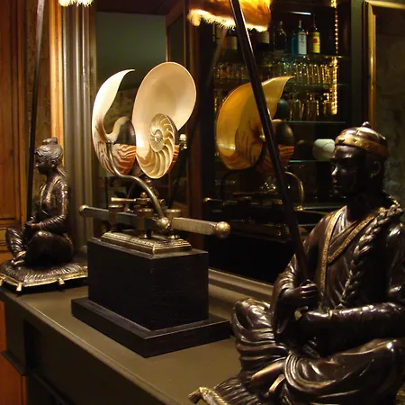 Ξενοδοχείο De Conti - Renove