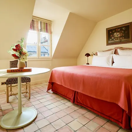 Hotel De Conti - Renove