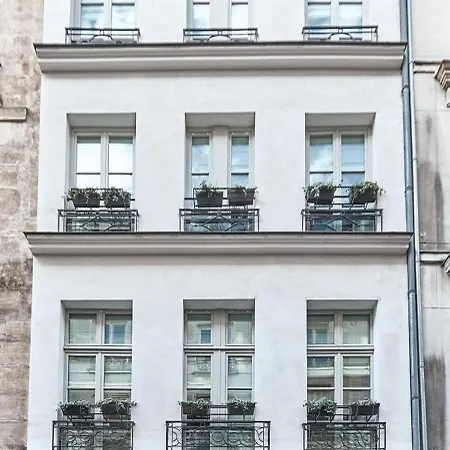 Hotel De Conti - Renove