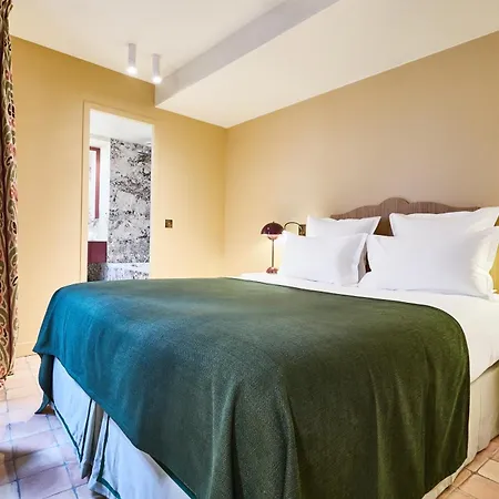 Hotel De Conti - Renove