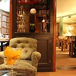 De Conti - Renove 4*